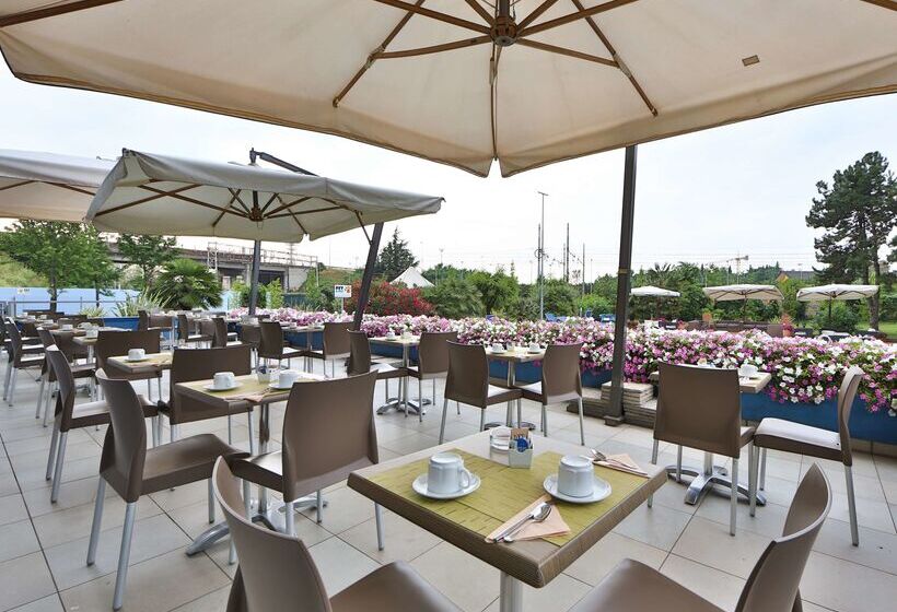 Отель Best Western Plus Soave