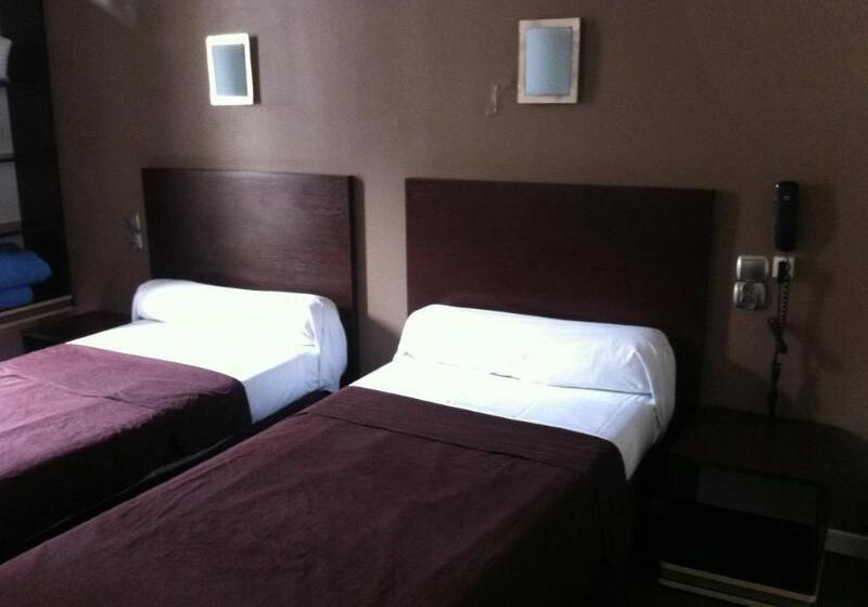 هتل Grand Hôtel Magenta