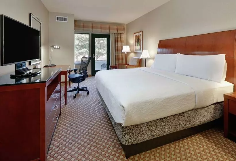 هتل Hilton Garden Inn San Diego Del Mar