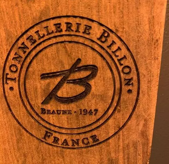 هتل Hôtel Parc Adélie Logis Hôtels