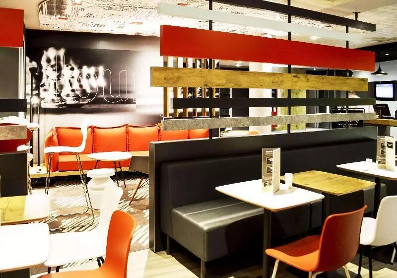 Отель Ibis Honfleur