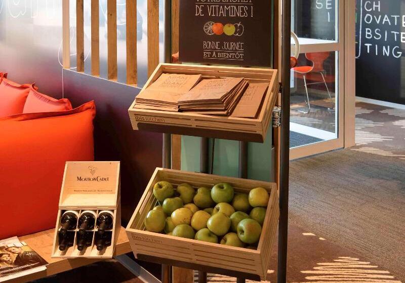 Отель Ibis Honfleur