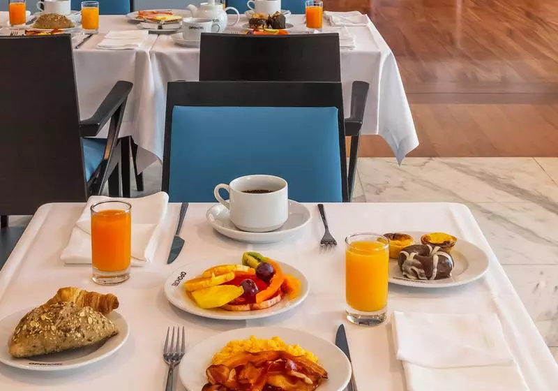 Opohotel Porto Aeroporto