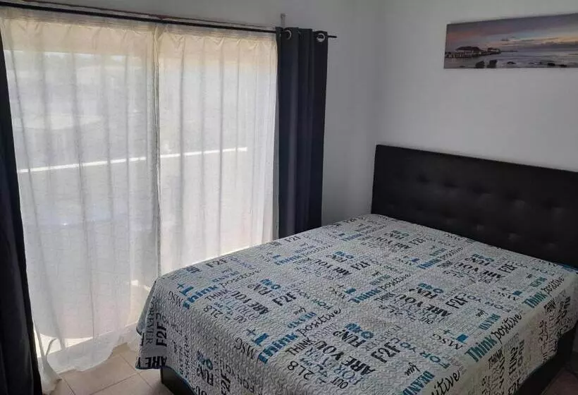 בית מלון כפרי Residence 1000 Roses