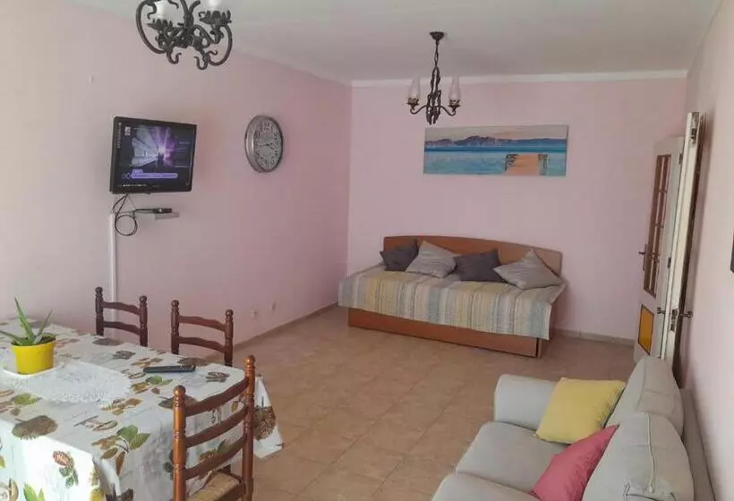 בית מלון כפרי Residence 1000 Roses