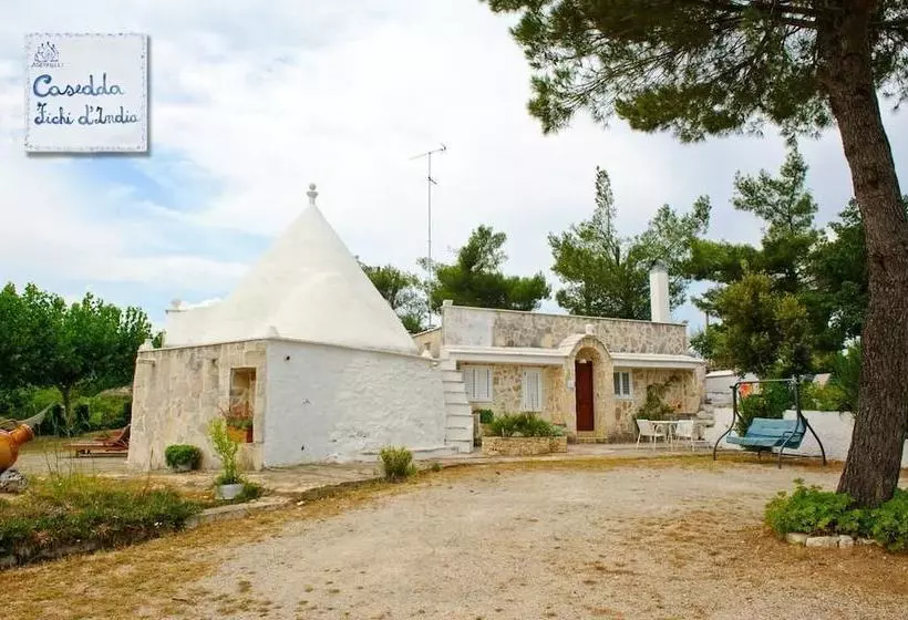 فندق ريفى Agritrulli