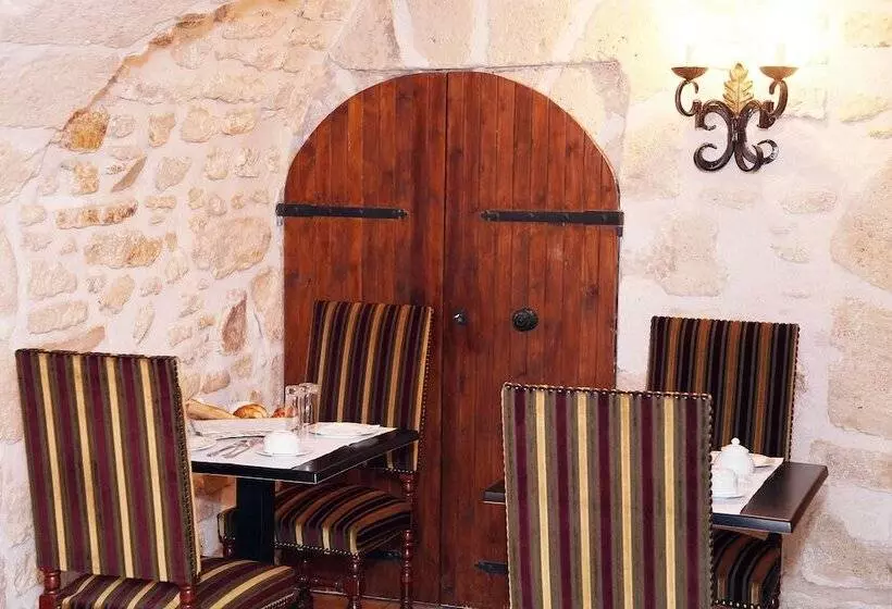 هتل Saintlouis Marais