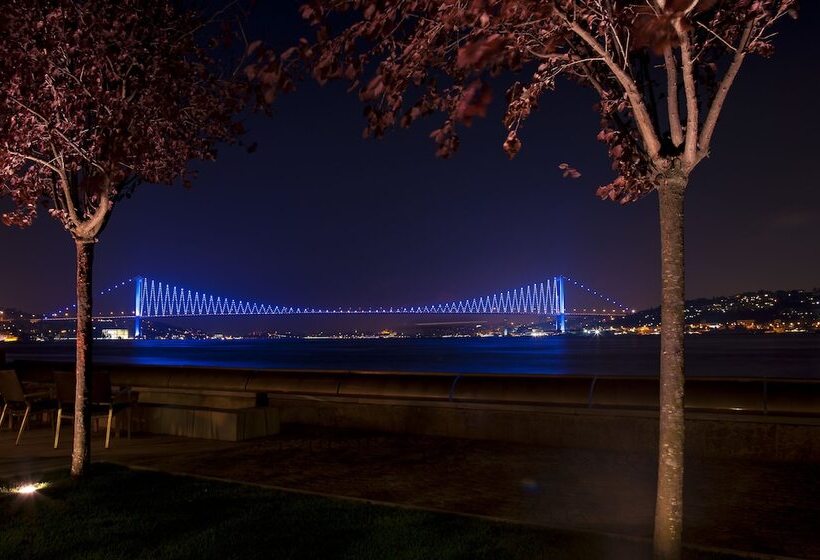 Hotel Sumahan On The Water Special Class