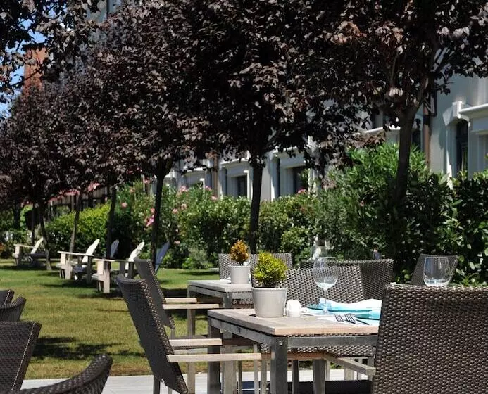 ホテル Sumahan On The Water Special Class