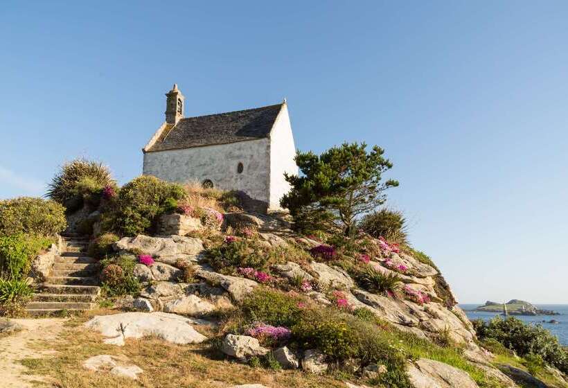 ホテル The Originals City, Hôtel Armen Le Triton, Roscoff