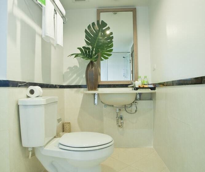 Hotel The Seasons Bangkok Huamark Sha