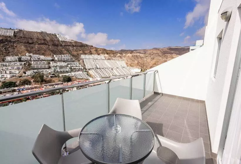 Servatur Castillo de Sol