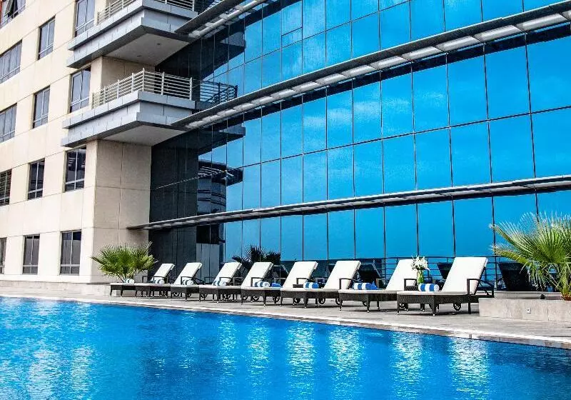 Staybridge Suites Dubai Internet City, An Ihg