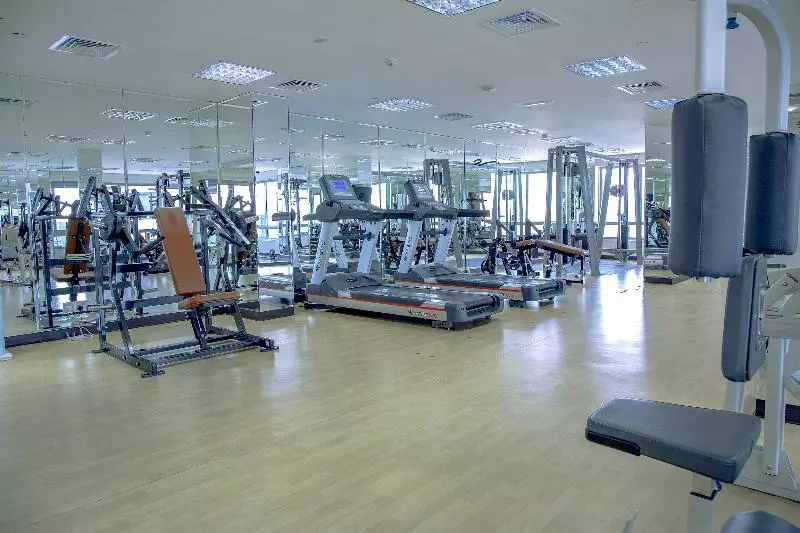 Staybridge Suites Dubai Internet City, An Ihg