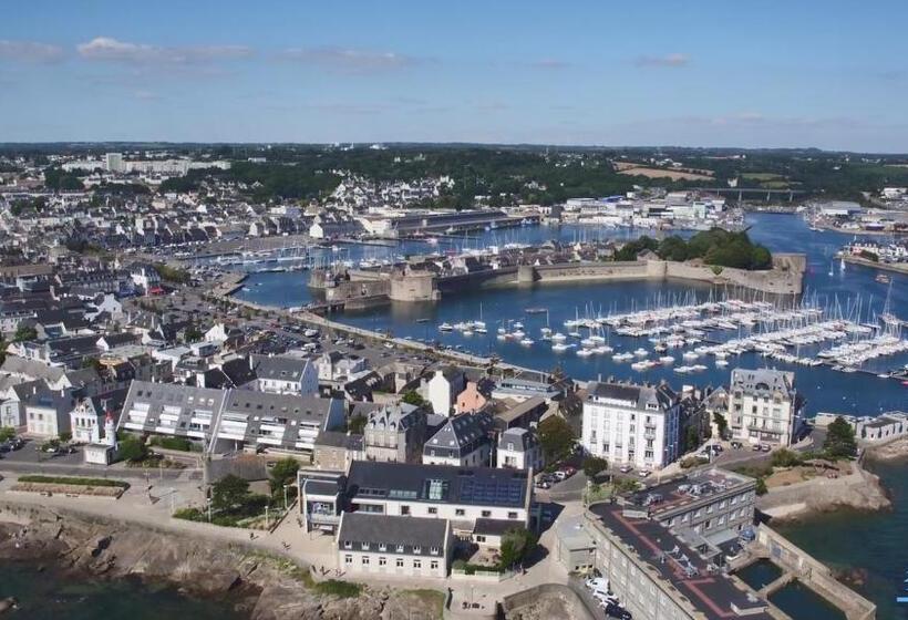 فندق صغير Auberge De Jeunesse De Concarneau