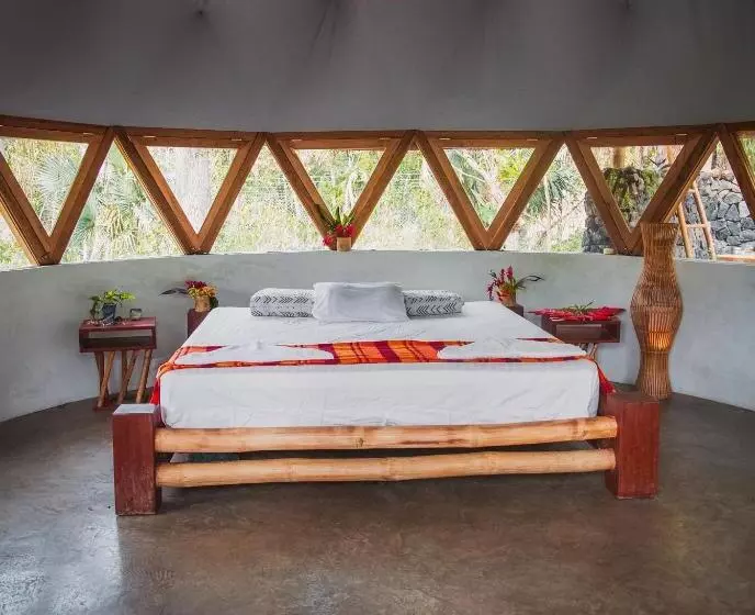 Retkeilymaja El Pital, Chocolate Paradise