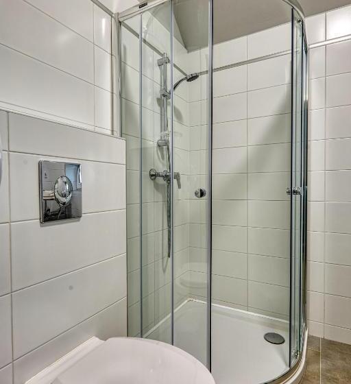 مبيت وإفطار Tercia Kópháza Panzió B