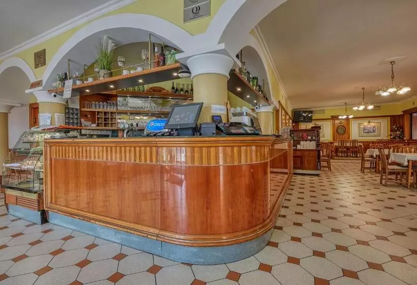 Aamiaismajoitus (B&B) Tercia Kópháza Panzió B