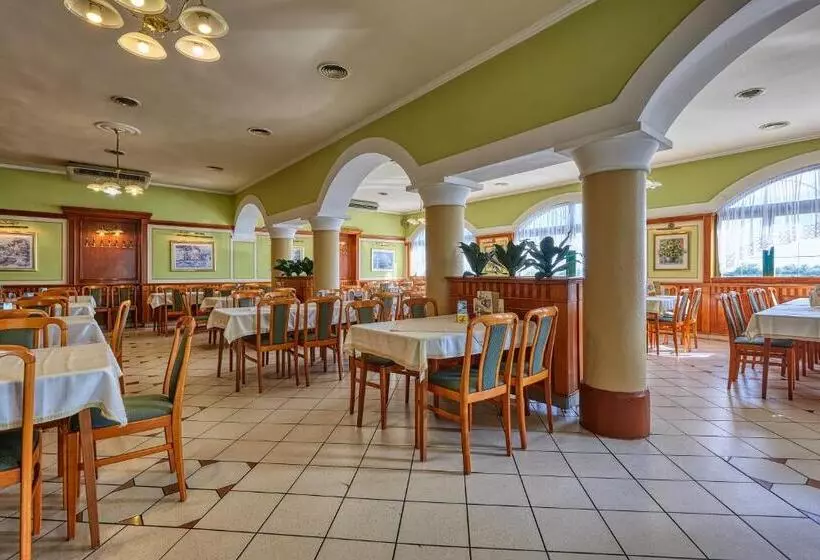 Aamiaismajoitus (B&B) Tercia Kópháza Panzió B