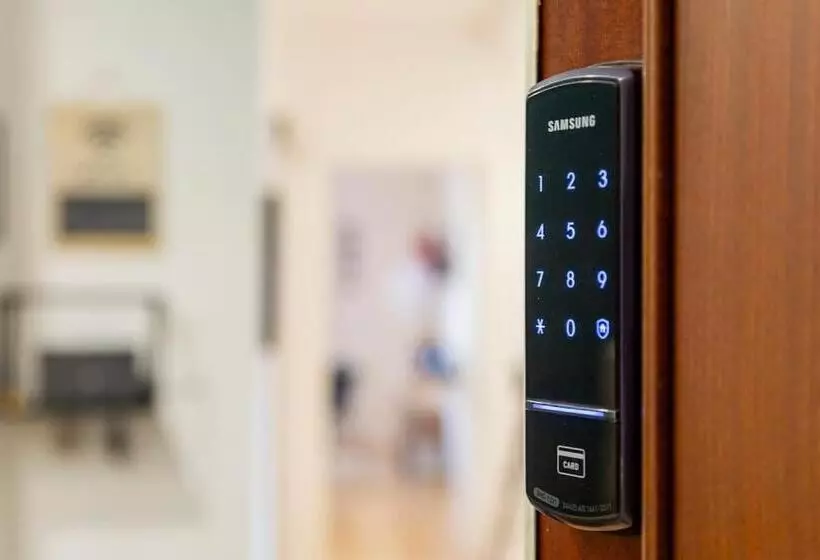 Aamiaismajoitus (B&B) Tufo Giallo Rooms