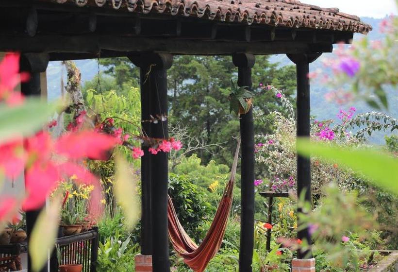 בית מלון כפרי Anacaona