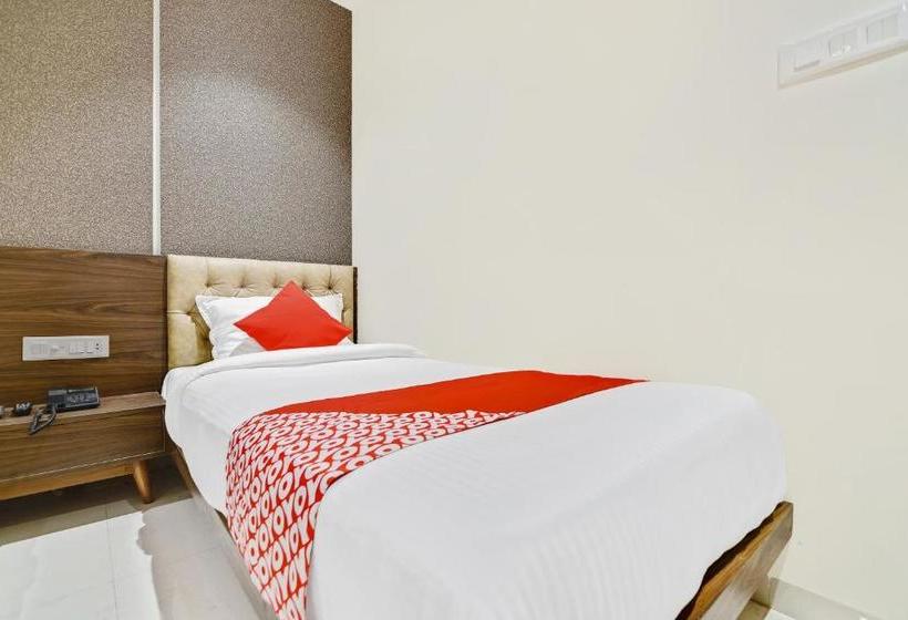 Hôtel Oyo 37671 Sudarshan Palace