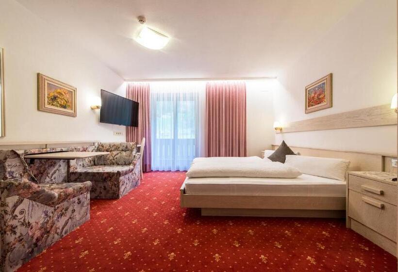 ホテル Sigmunderhof