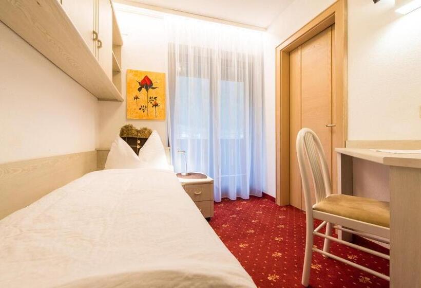 ホテル Sigmunderhof