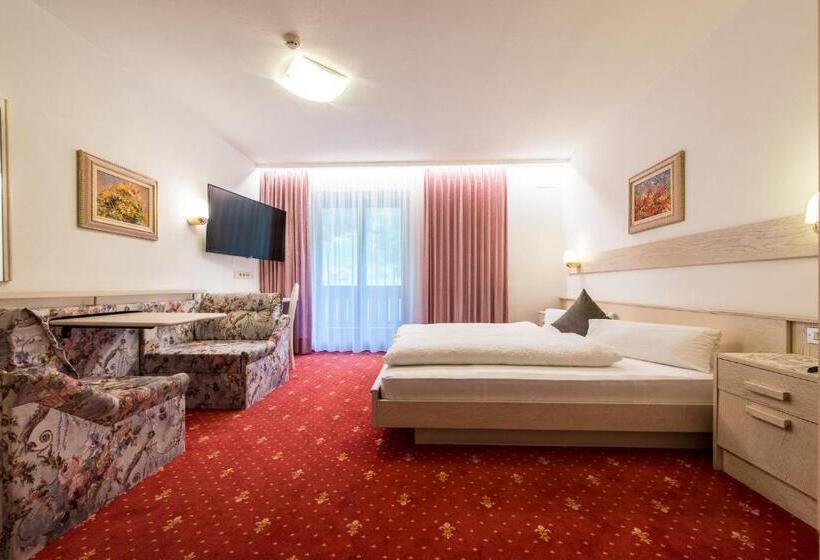 ホテル Sigmunderhof