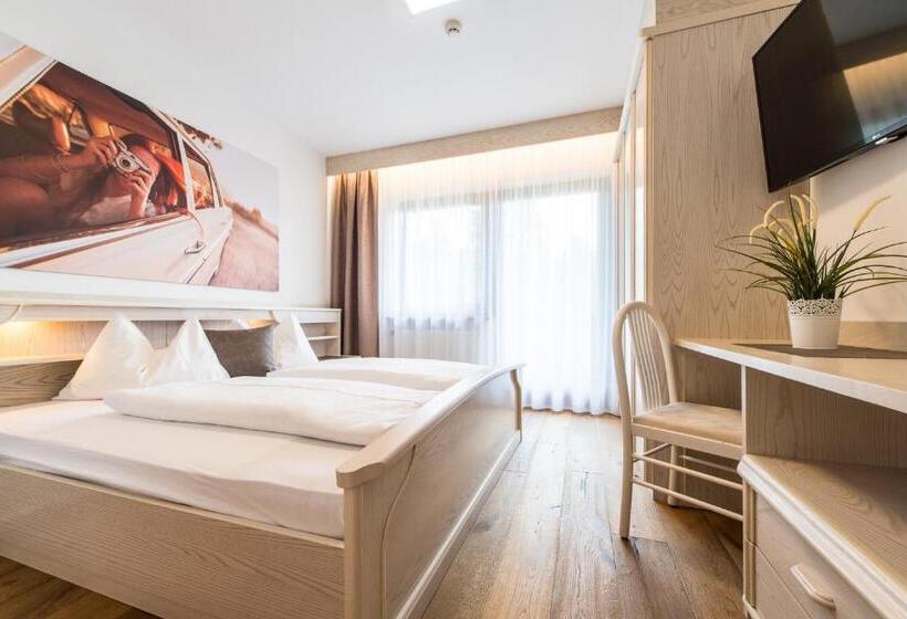 ホテル Sigmunderhof