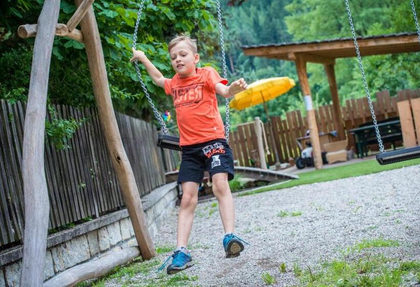 ホテル Sigmunderhof