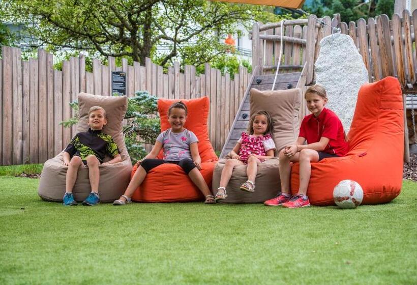 ホテル Sigmunderhof