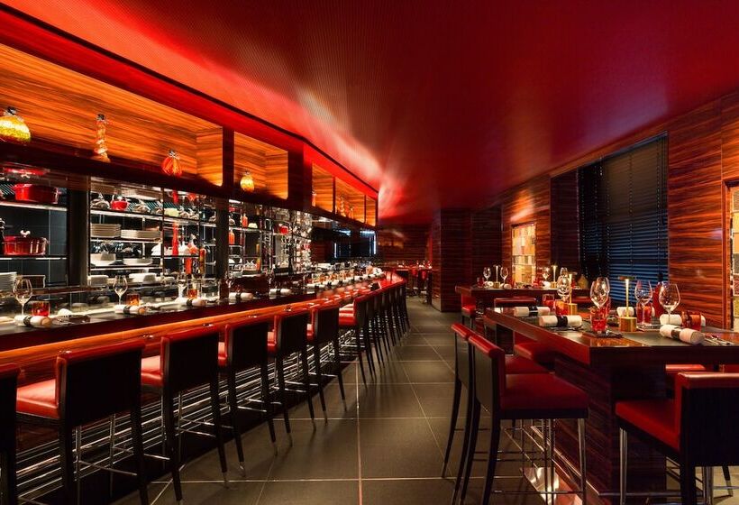 هتل The Woodward An Oetker Collection