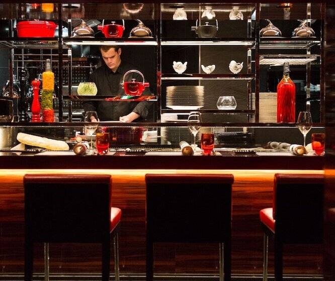 هتل The Woodward An Oetker Collection