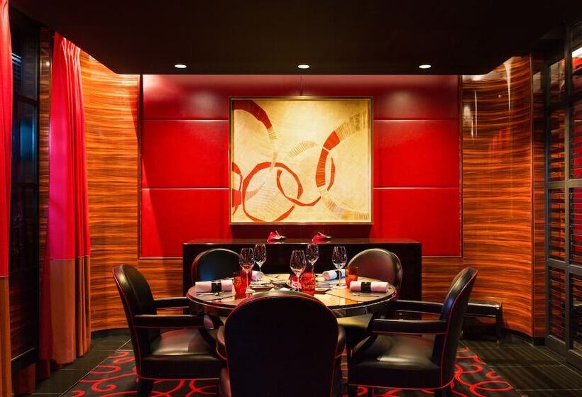 هتل The Woodward An Oetker Collection