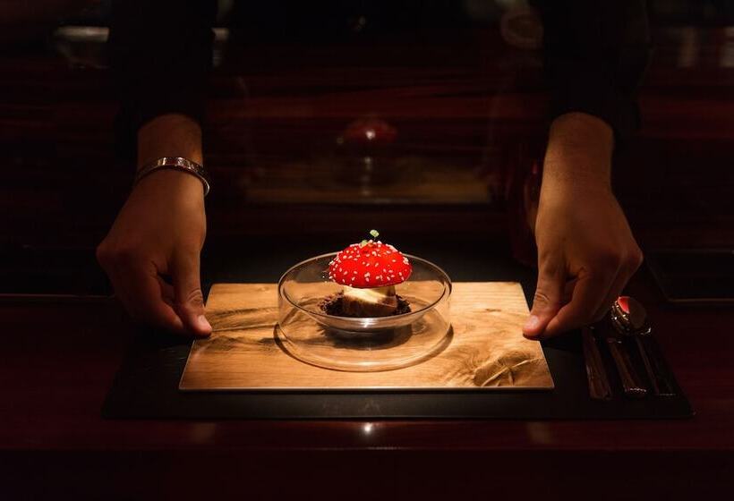 هتل The Woodward An Oetker Collection