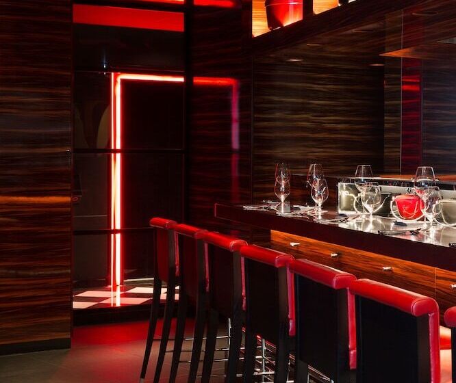 هتل The Woodward An Oetker Collection