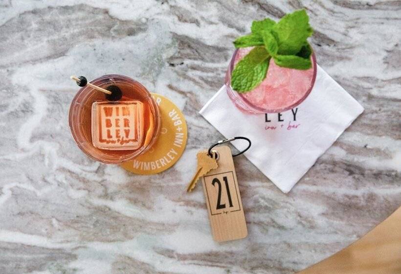 فندق Wimberley Inn & Bar