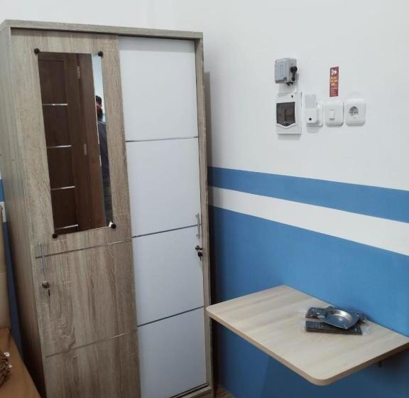 فندق على الطريق Banyu Biruku Syariah Near Pantai Bohay Probolinggo