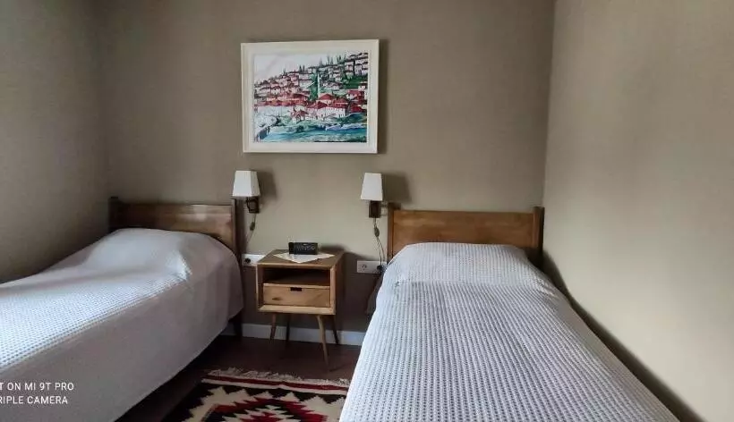 Majatalo Guesthouse Tershana