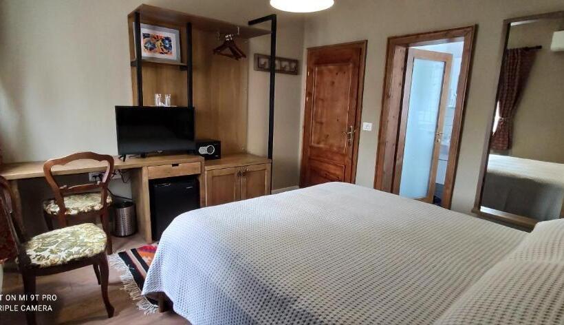 ペンション Guesthouse Tershana