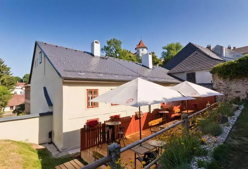 Majatalo Měšťanský Dům   Kulturní Památka Mlýnská 119