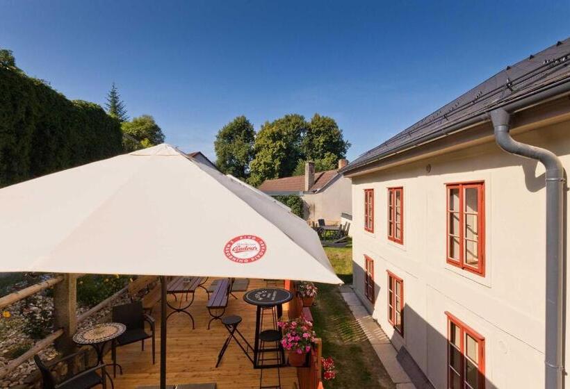 Pension Měšťanský Dům   Kulturní Památka Mlýnská 119