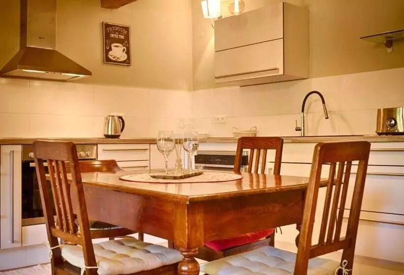 Majatalo Měšťanský Dům   Kulturní Památka Mlýnská 119