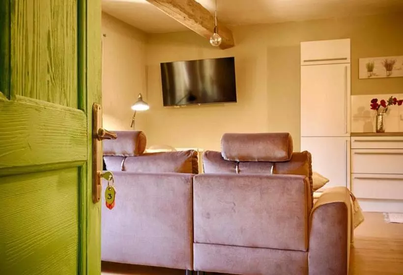 Majatalo Měšťanský Dům   Kulturní Památka Mlýnská 119