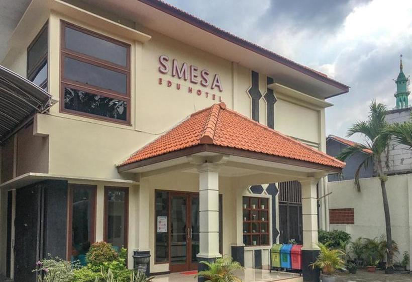 Smesa Edotel Syariah Surabaya Mitra Reddoorz