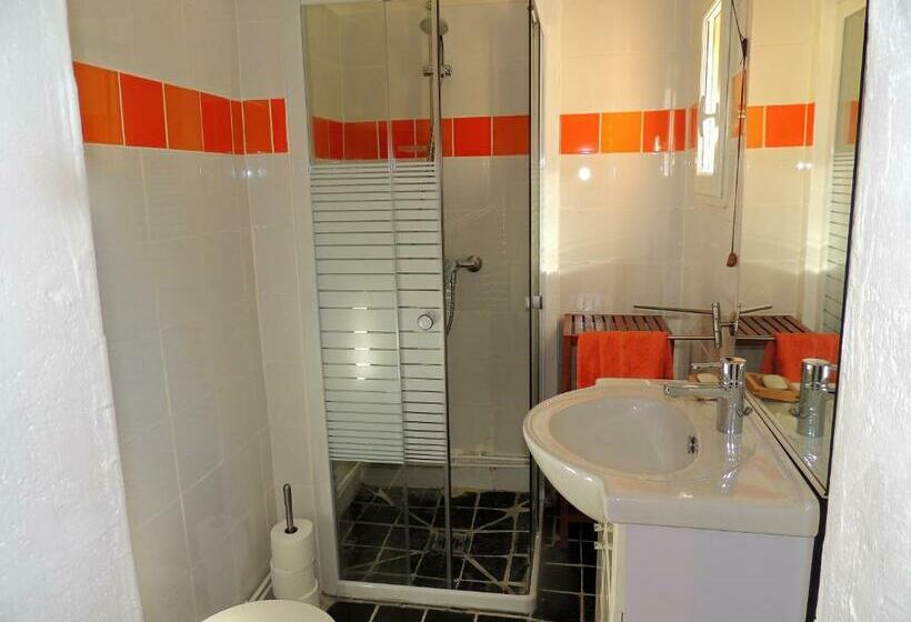 مبيت وإفطار Les Chênes Verts