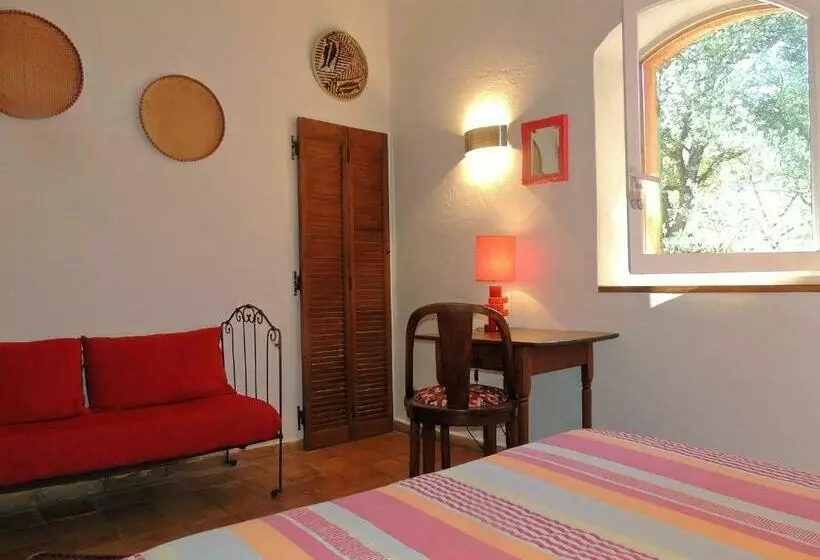 Aamiaismajoitus (B&B) Les Chênes Verts