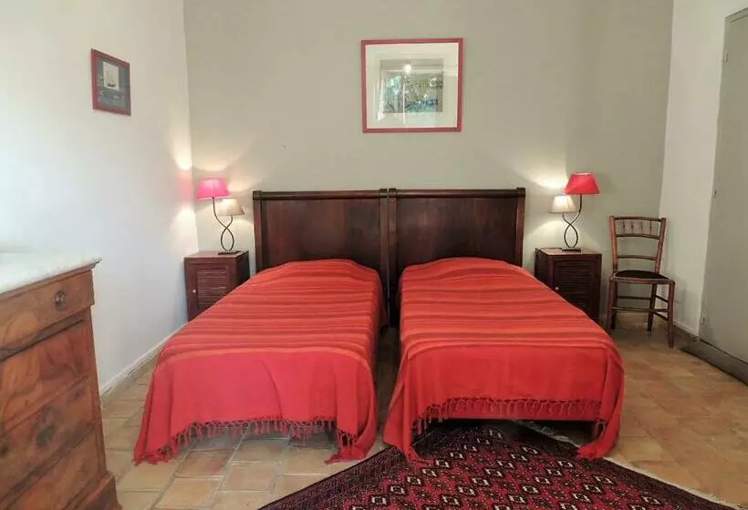 Aamiaismajoitus (B&B) Les Chênes Verts