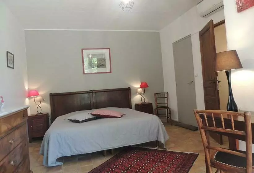 Aamiaismajoitus (B&B) Les Chênes Verts